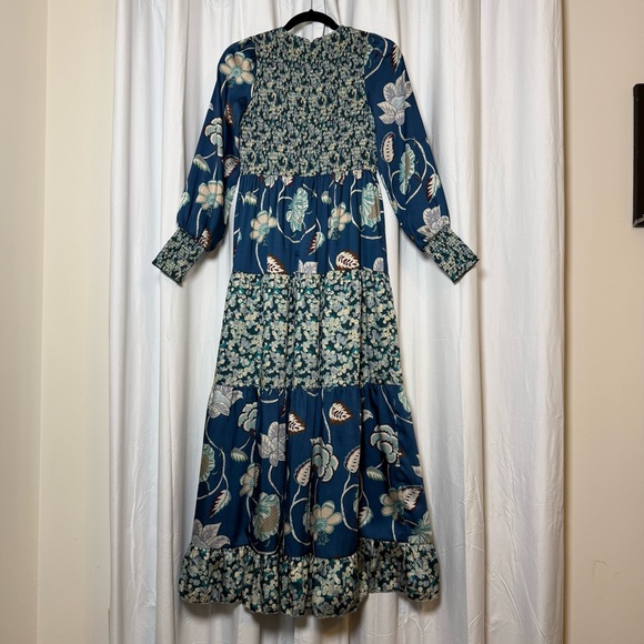 Tuckernuck Libby Floral Maxi Dress Blue Geranium Smocked Small - Picture 4 of 15